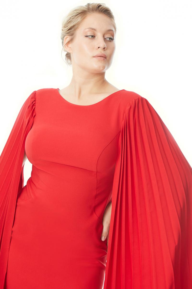 Red chiffon sleeveless maxi dress